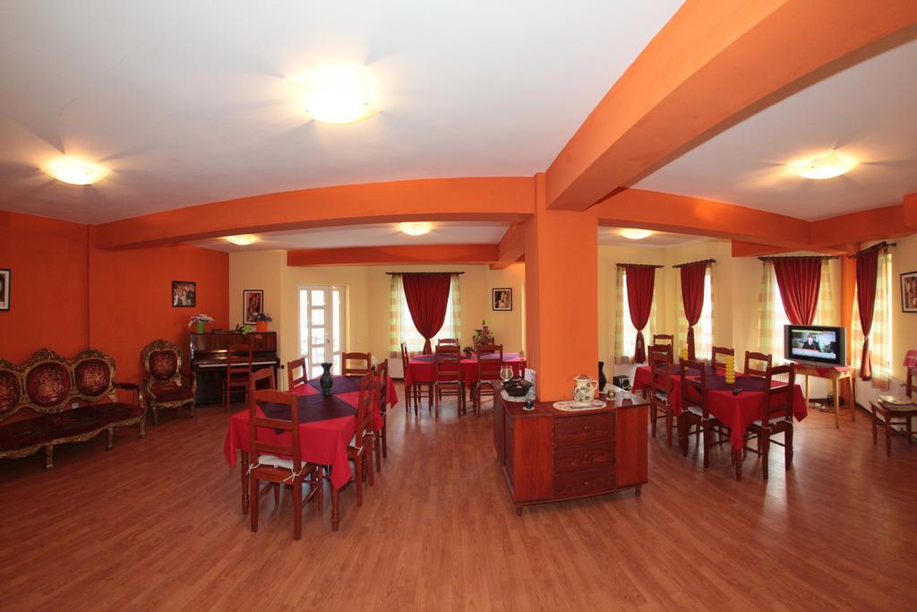 Pensiunea Nadine Hotel Agapia Exterior photo